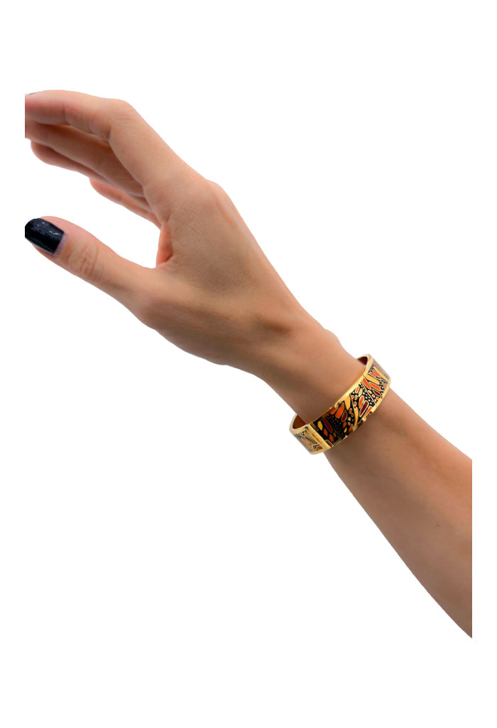 Brazalete Mariposa Monarca Esmaltado con Baño de Oro