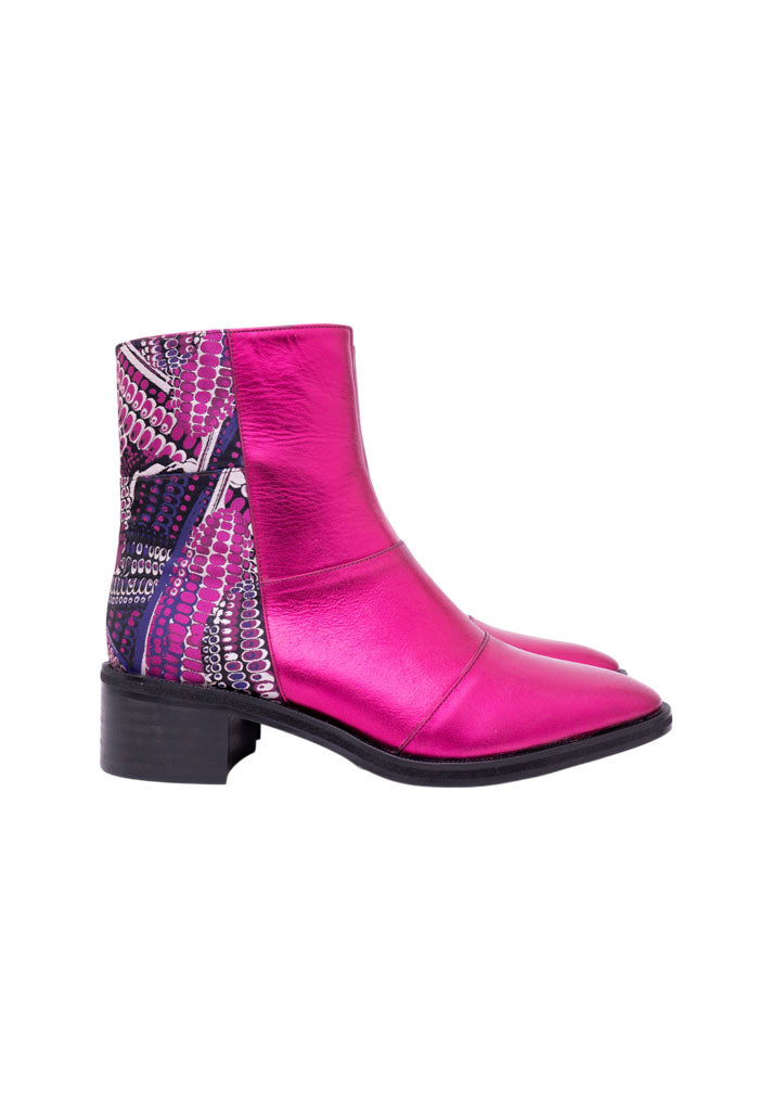 BOTÍN BEEL PIEL METAL FUCSIA MAZORCA