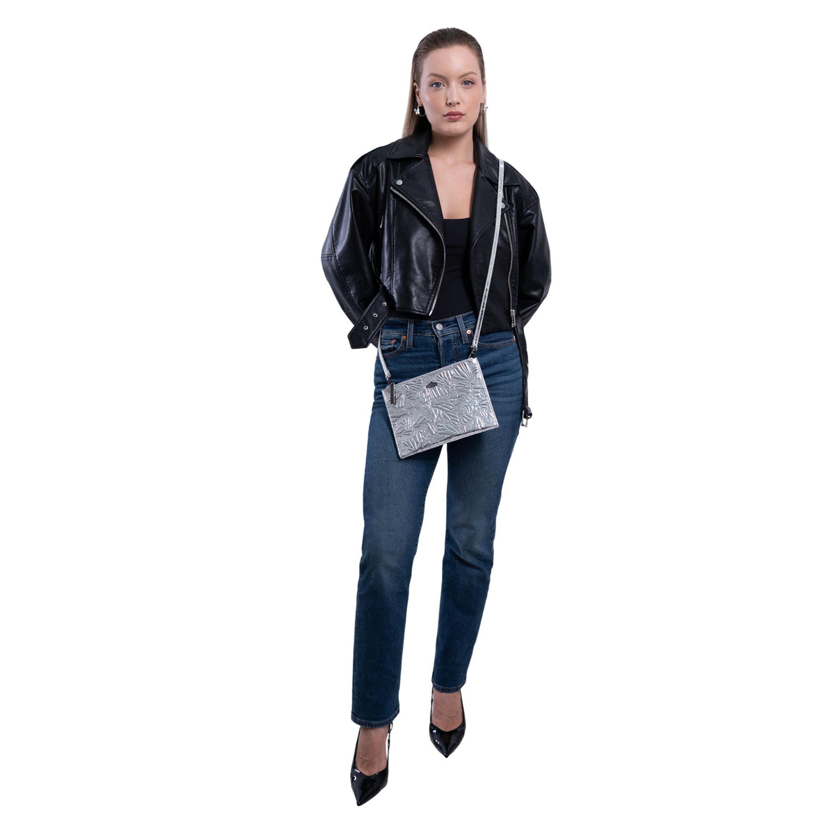 Crossbody Nikté de Piel Grabado Mariposa