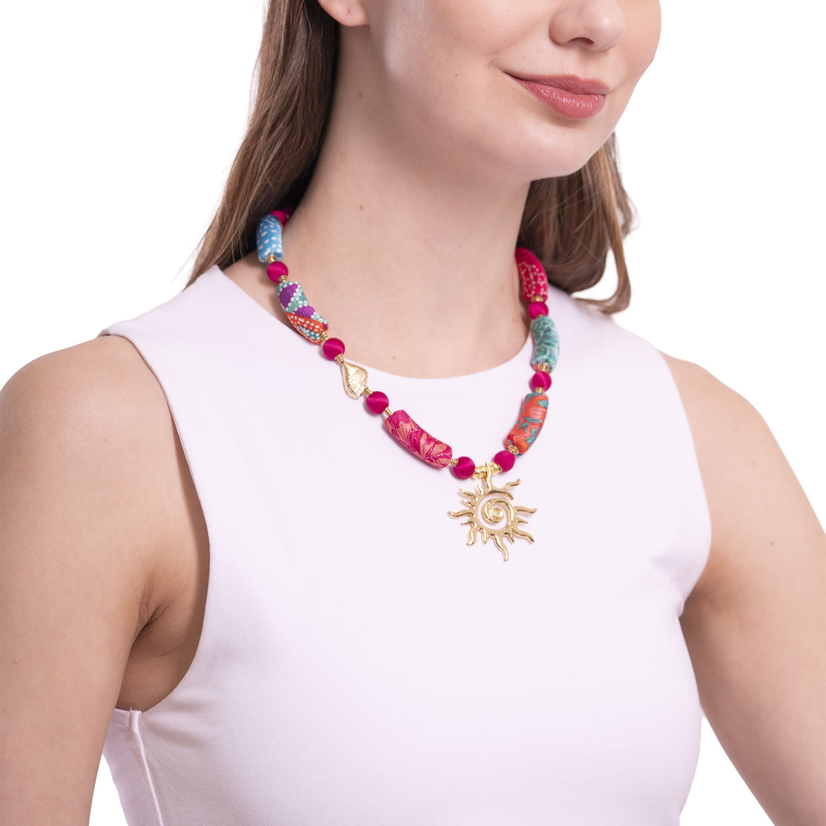 Collar Tubos Cilindro Seda con Elemento Sol