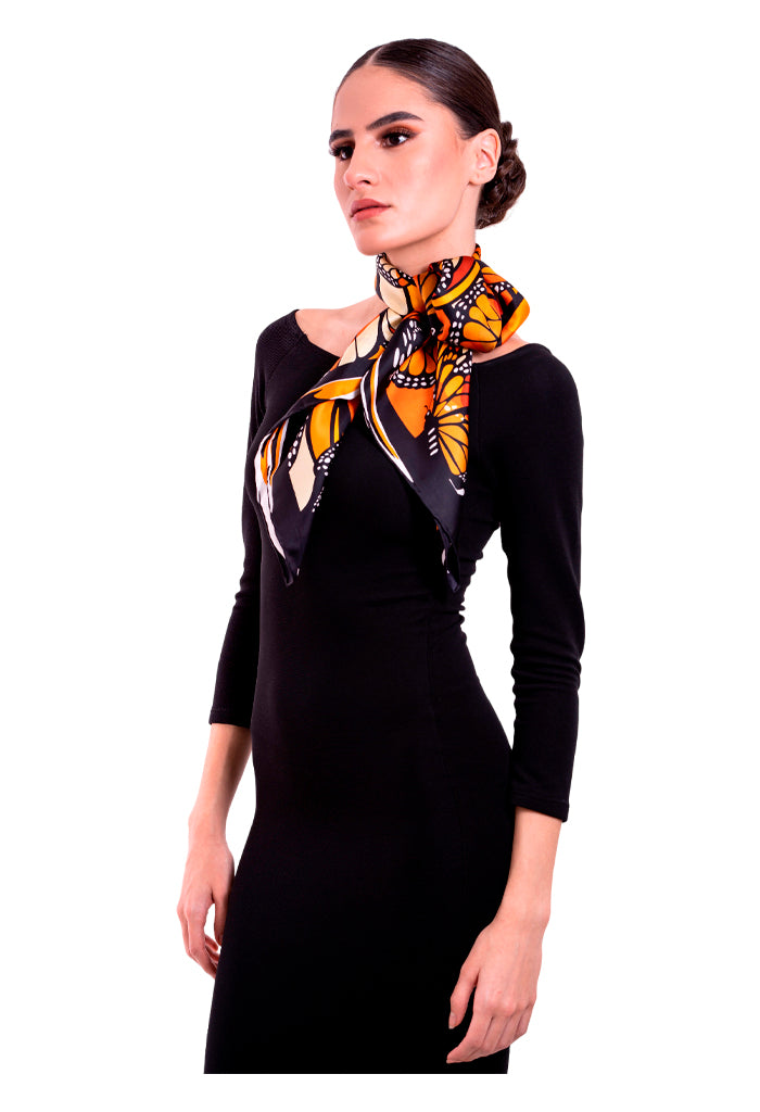 Mascada Vuelo de Mariposa 90 cm