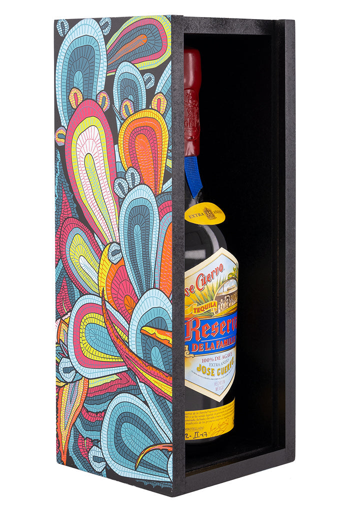 Tequila Reserva de la Familia Santuario Cactáceas