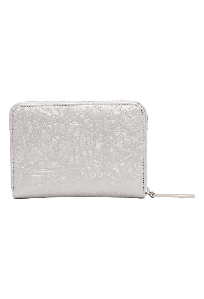 Cartera Mediana Saffiano Grabado Mariposa
