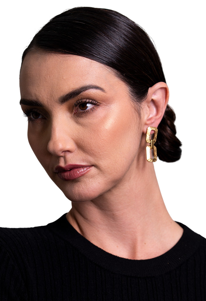 Aretes Dob Mariposa Oro