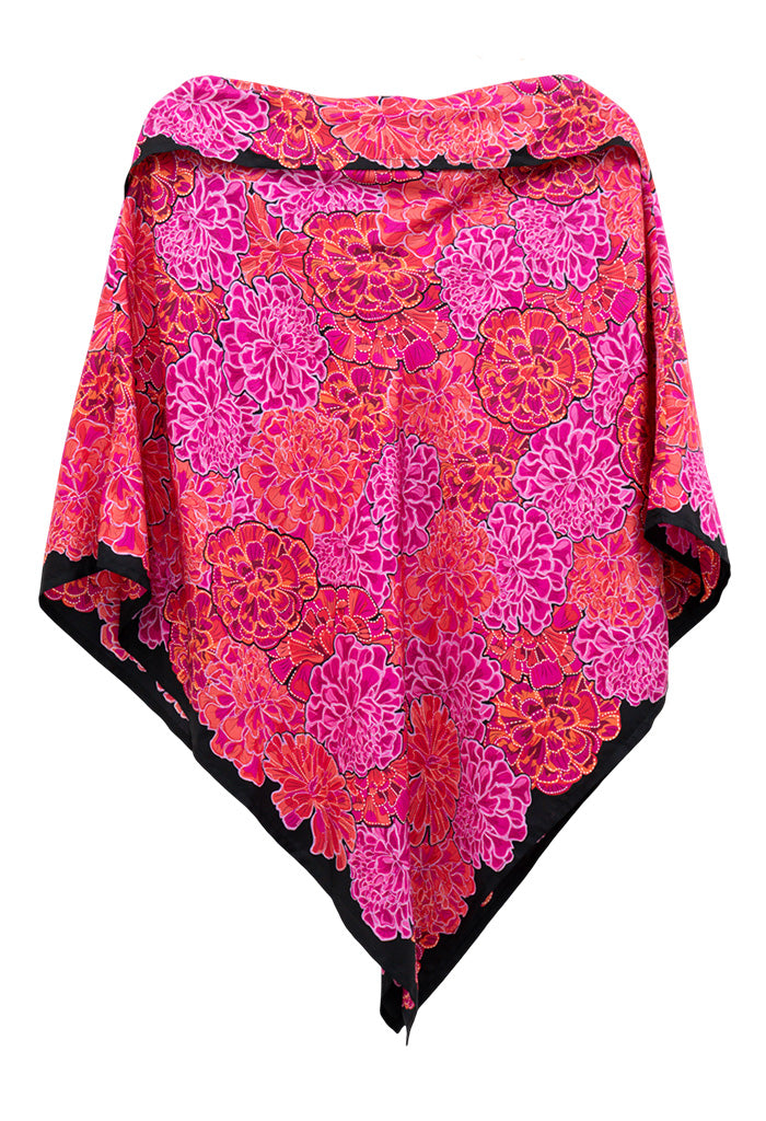 Poncho Cempasúchil Ofrenda