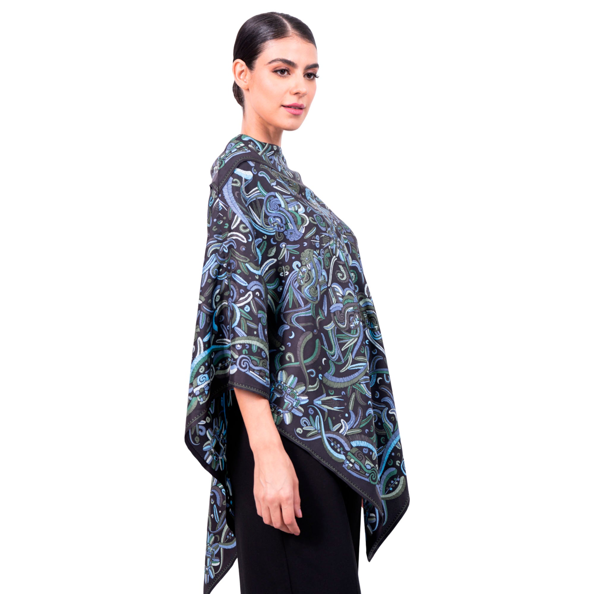 Poncho Quetzalcóatl