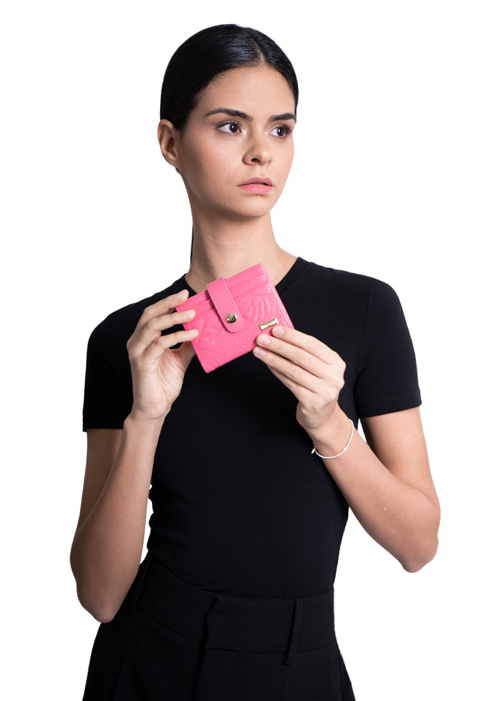 Tarjetero Meent de Piel Grabado Mariposa