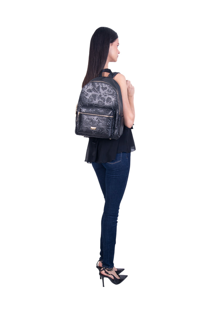 Backpack Nuuk de Piel Grabado Mariposa