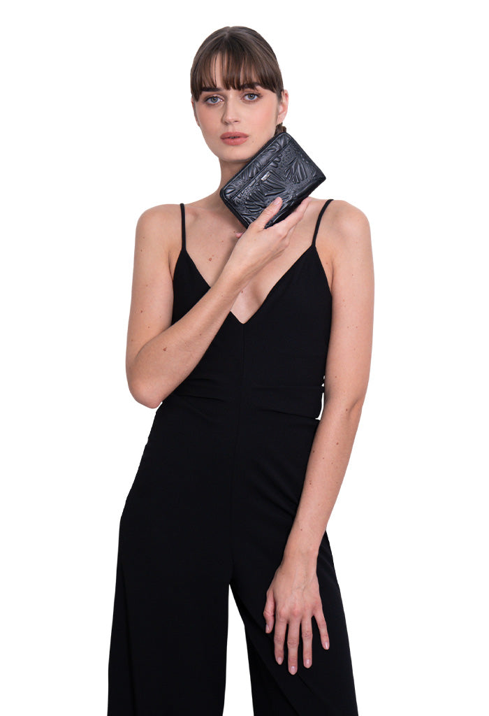 Cartera Mediana Piel Grabado Mariposa