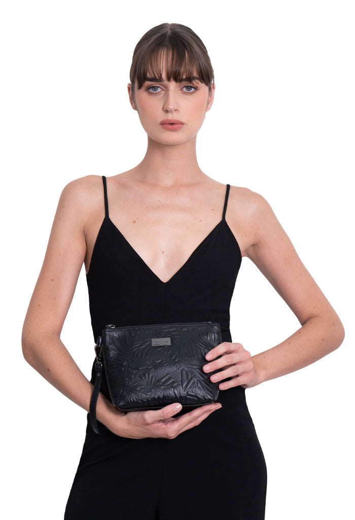 Cosmetiquera Piix de Piel Grabado Mariposa