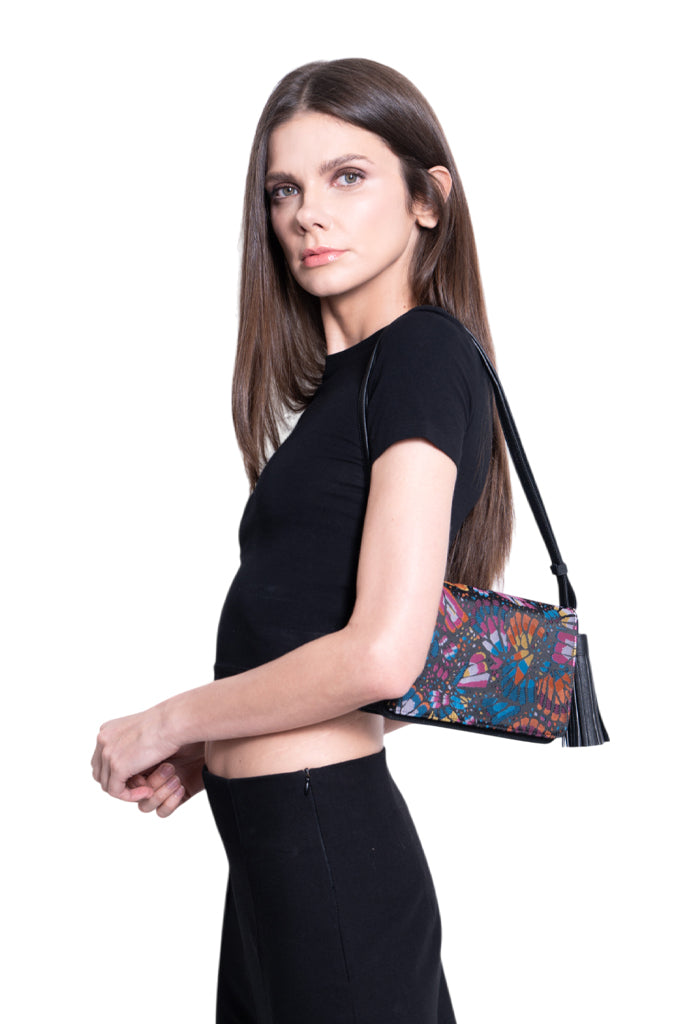 Bolsa Crossbody Cha Mariposa Bordada