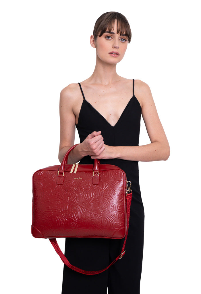 Porta Laptop Tseél de Piel Grabado Mariposa