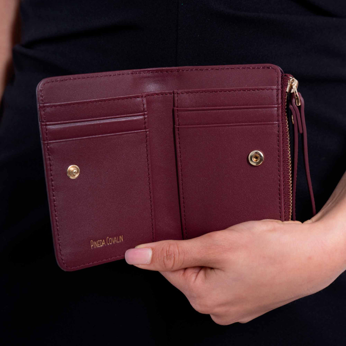Cartera Naay Piel Pineda Covalin Grabado Cempasúchil