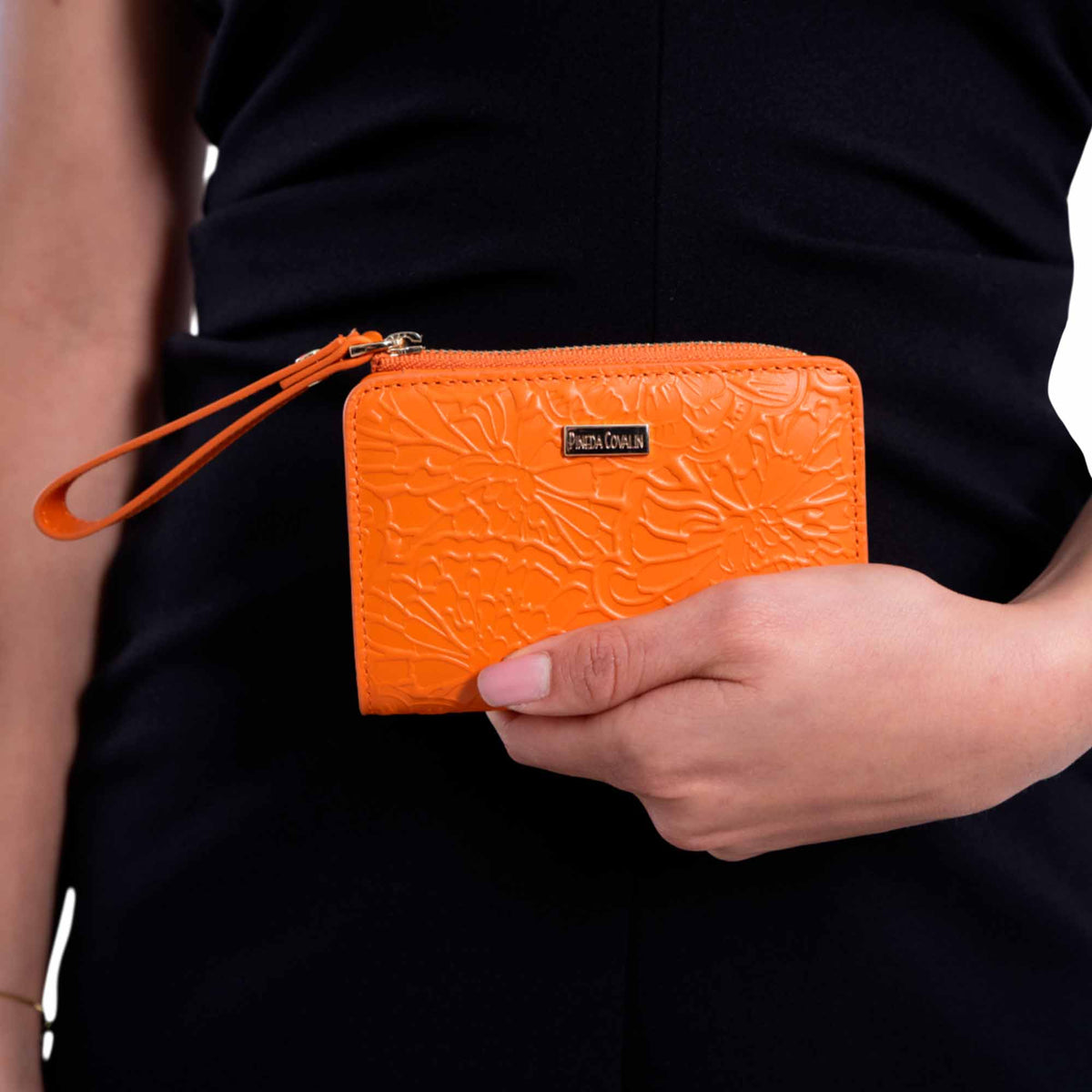 Cartera Naay Piel Pineda Covalin Grabado Cempasúchil