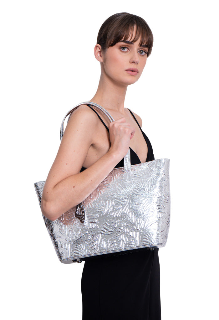 Tote K'iin de Piel Grabado Mariposa