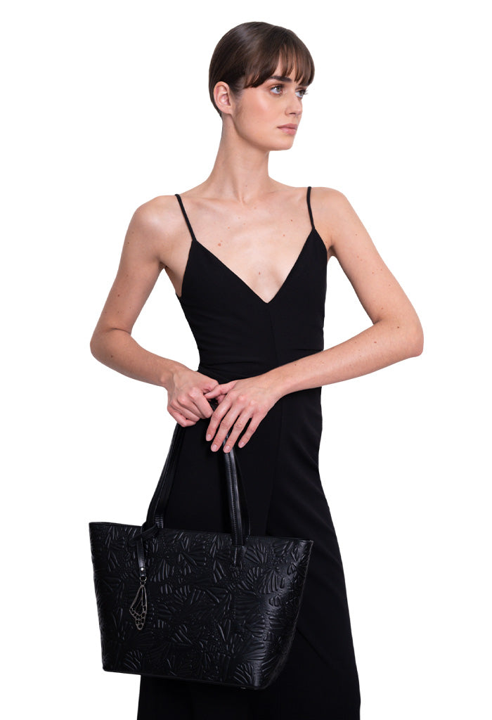 Tote K'iin de Piel Grabado Mariposa