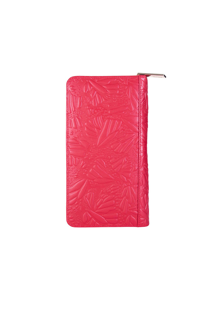 Porta Documentos Kóoch de Piel para Mujer Grabado Mariposa