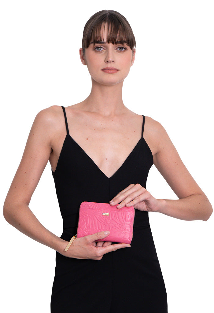 Cartera Mediana Piel Grabado Mariposa