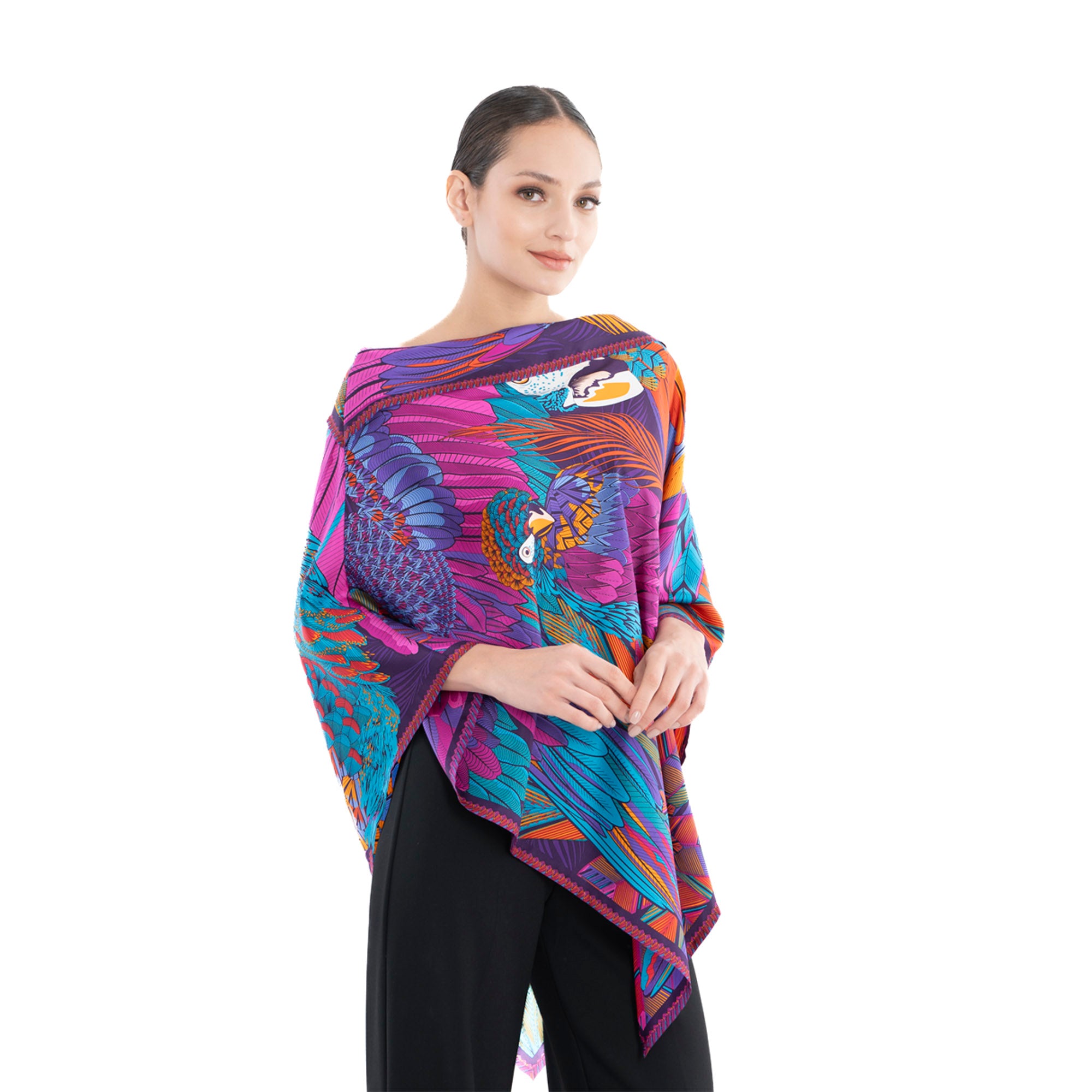 Poncho Guacamaya