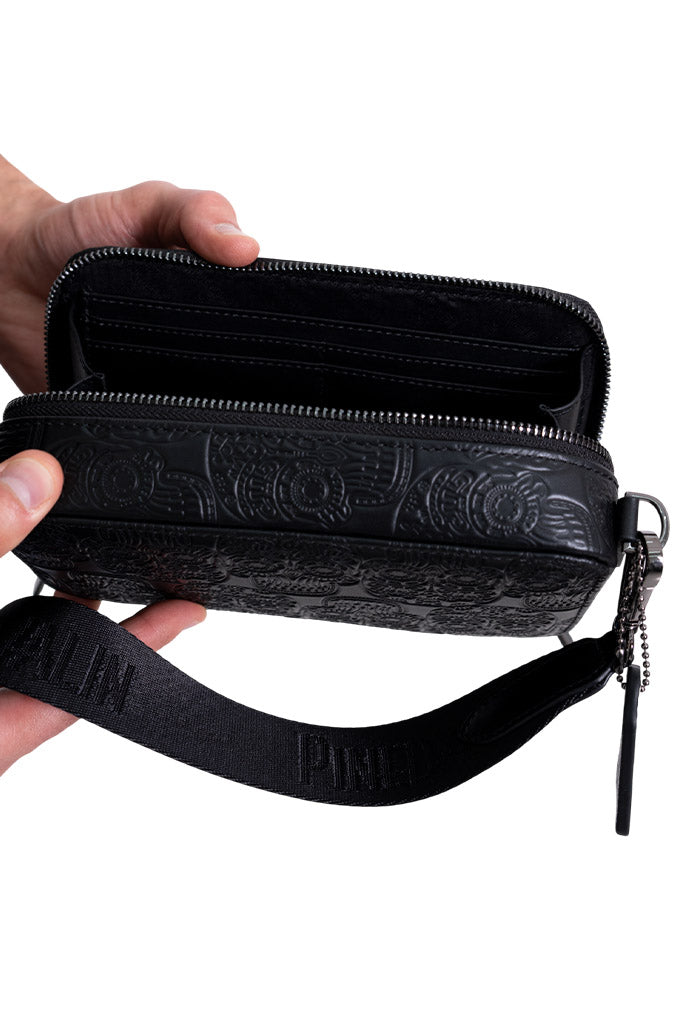 Bolsa Crossbody Utsil de Piel Grabado Tzompantli