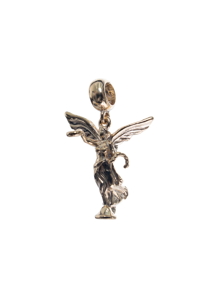 Amuleto para Brazalete Angel independencia Baño de Oro