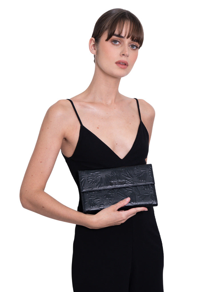 Bolsa Baas de Piel Grabado Mariposa