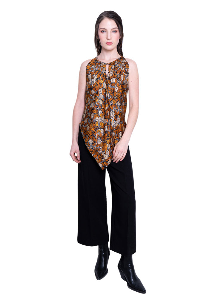 Blusa Cuello Ajustable Mariposa Monarca