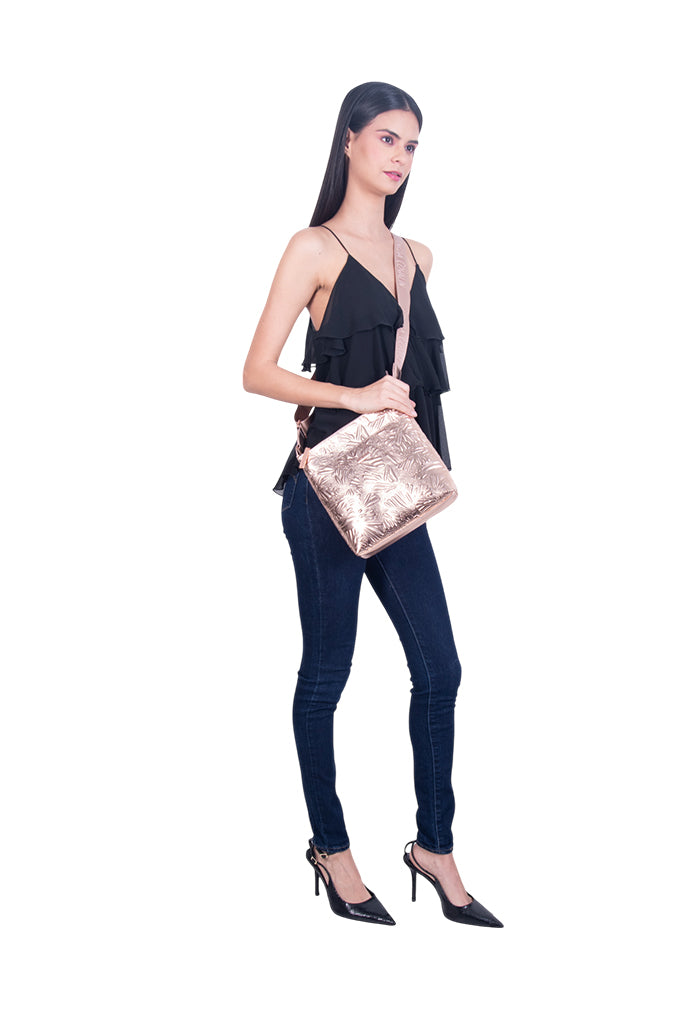 Messenger Bag Xíimbal de Piel Grabado Mariposa