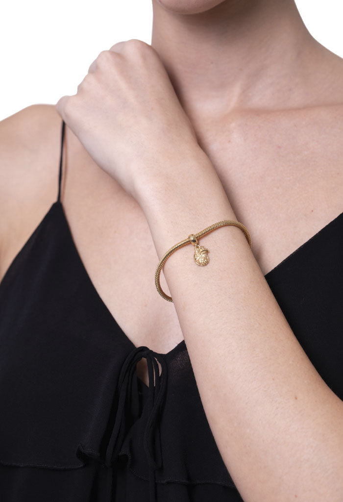 Amuleto para Brazalete Corazón Baño de Oro