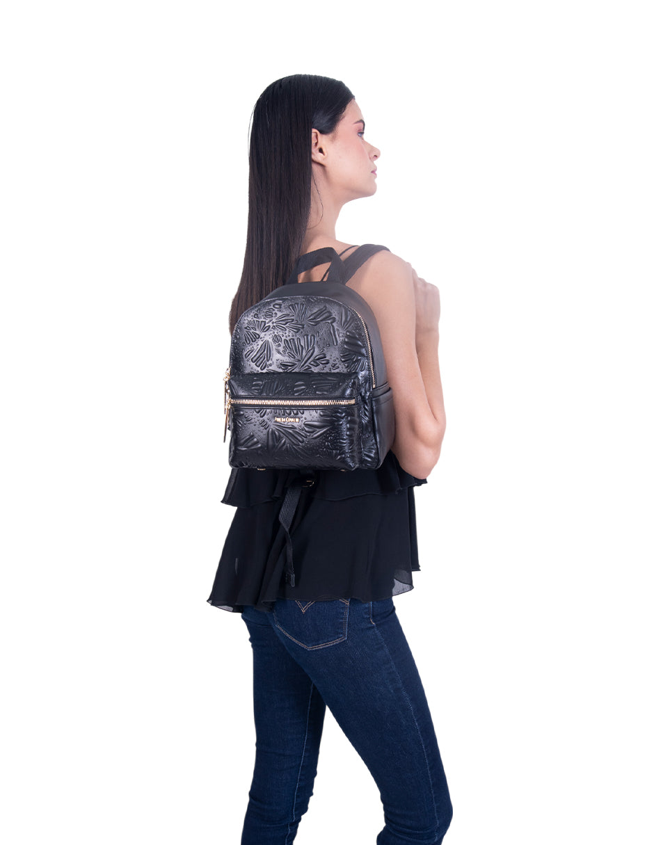 Mini Backpack Nuuk de Piel Grabado Mariposa