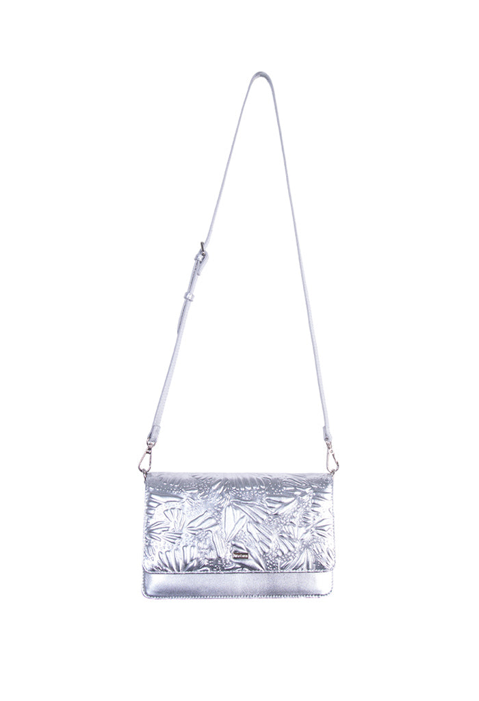 Bolsa Kalan de Piel Grabado Mariposa