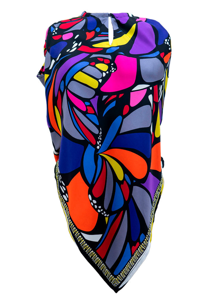 Blusa Cuello Ajustable Mariposa Abstracta